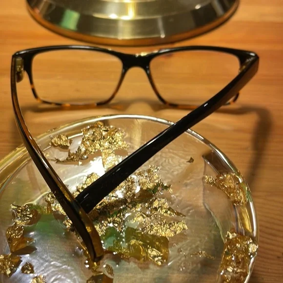 Tortoise Readers +2 EUC - Picture 3 of 3